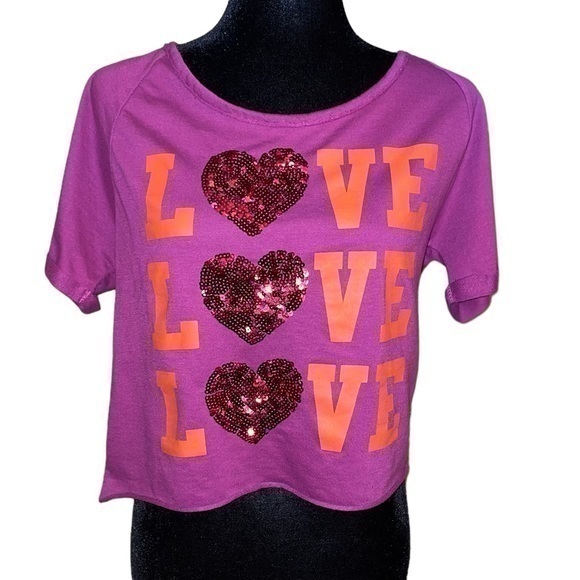 Rue21 “Love,Love, Love” Sweatshirt Croptop - Picture 1 of 6